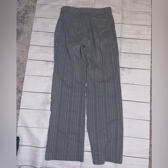 Women's Peace Of Cloth Pants - Picture 8 of 8